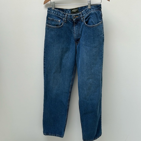 Eddie Bauer Size 31 x L32 relaxed fit - Picture 2 of 9